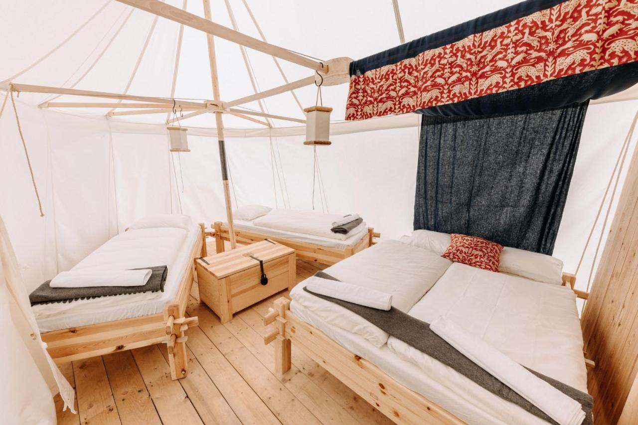 Camp Luxury tent *