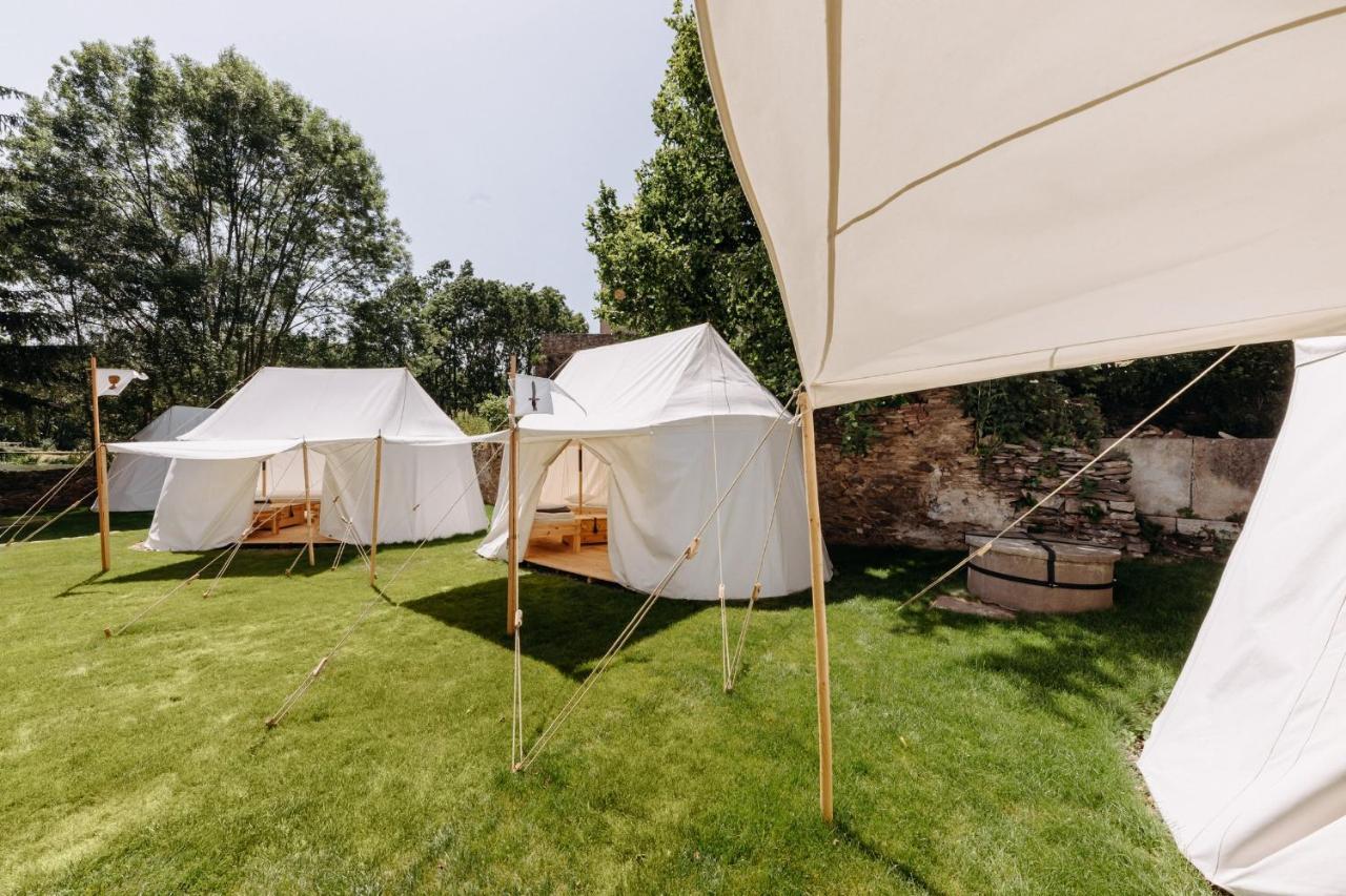 Camp Luxury tent